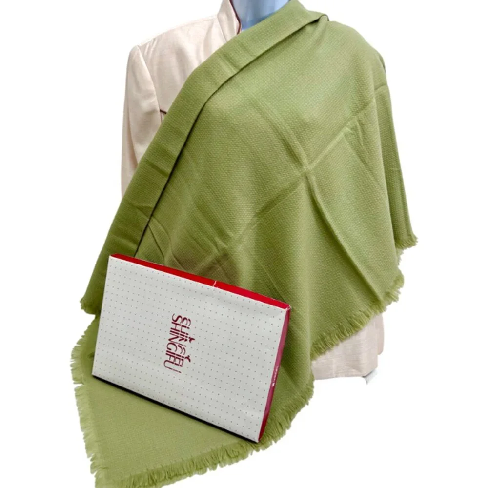 NEW in BOX Overize 54